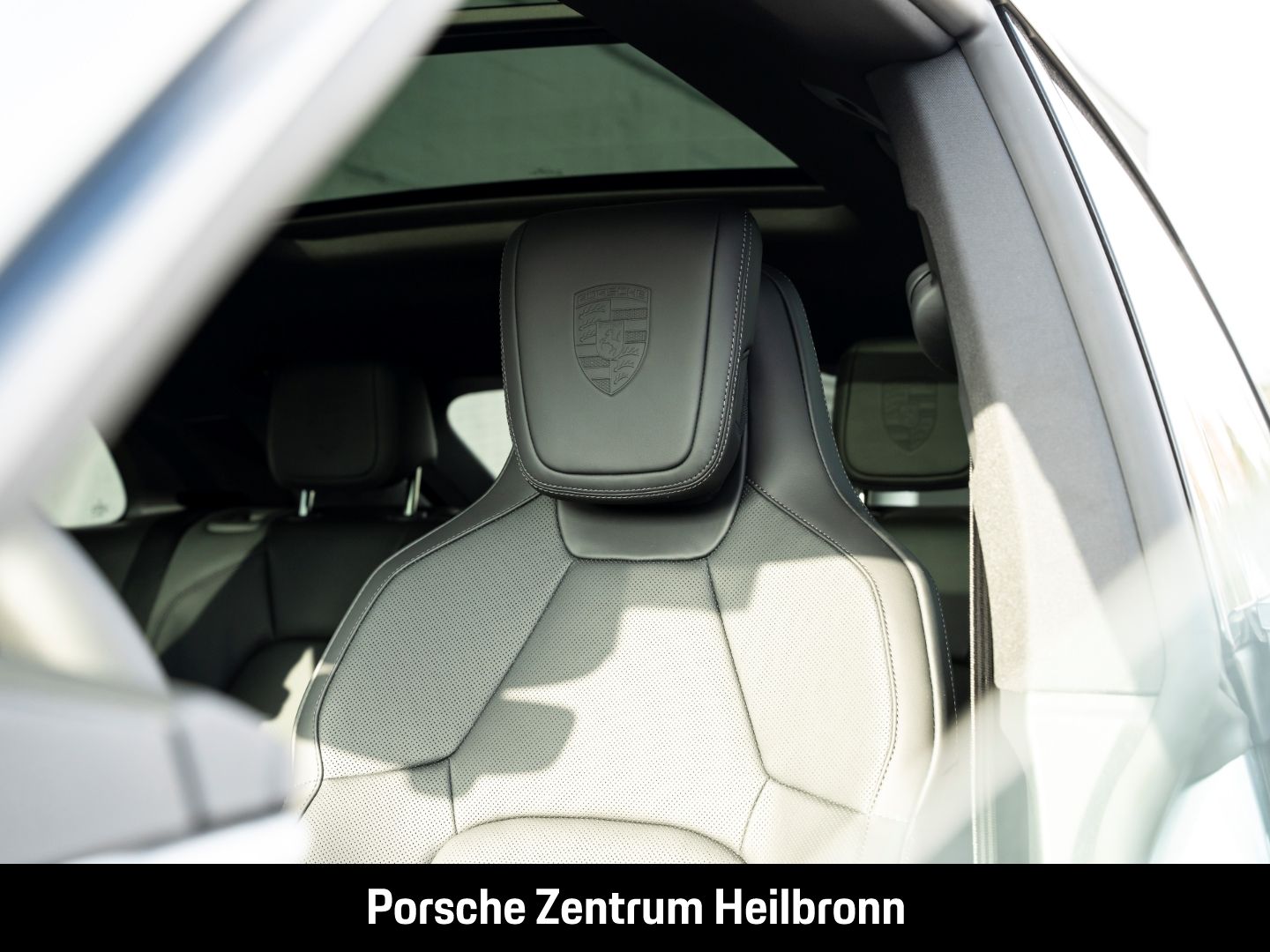 Porsche Macan 4S InnoDrive Surround-View LED-Matrix
