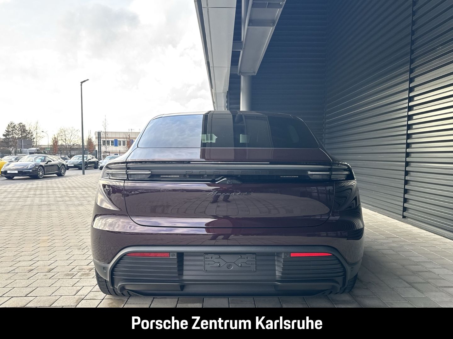 Porsche Macan 4S LED-Matrix Panoramadach Luftfederung