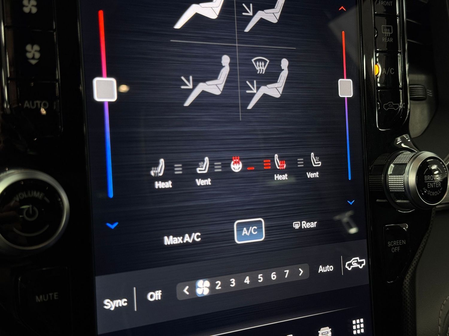 Dodge RAM 5,7l V8 *LIMITED / AHK / VOLL*