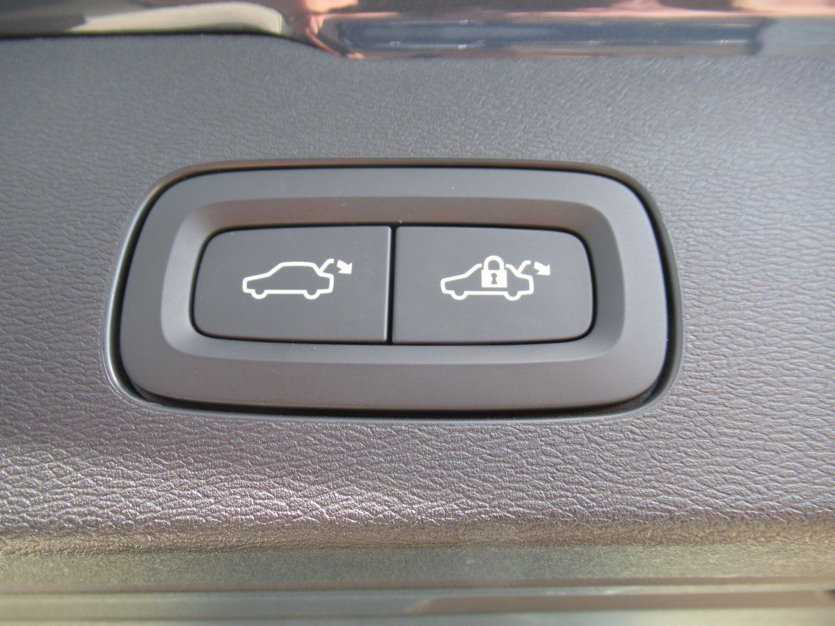 Volvo V60 Recharge T6 Inscription Expression Automatik