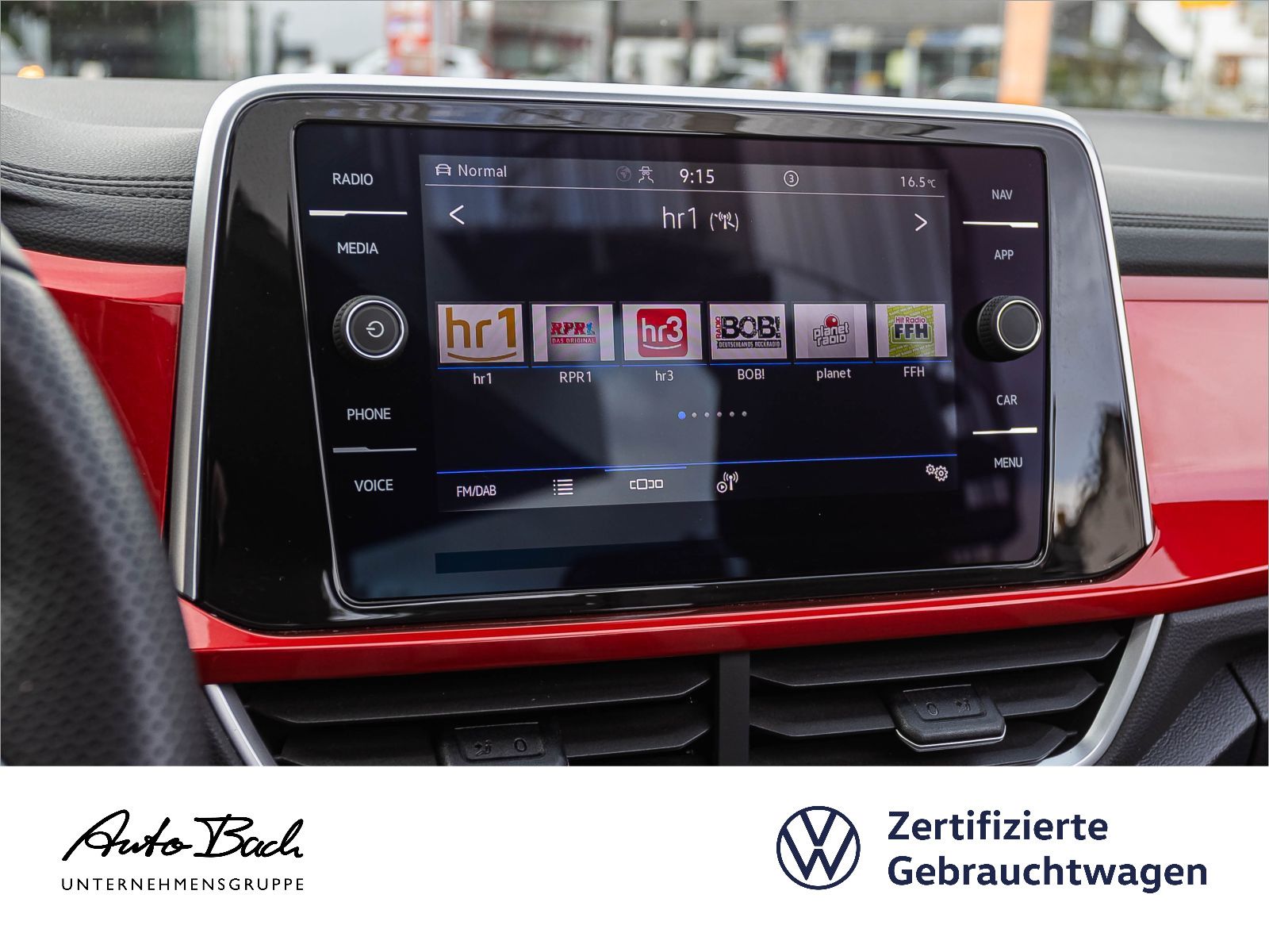 Volkswagen T-Roc R-Line - Samsaru's Car Outlet