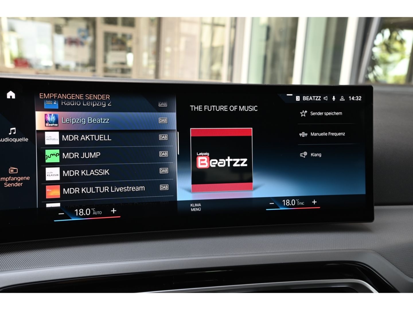 BMW 320d Touring - Samsaru's Car Outlet