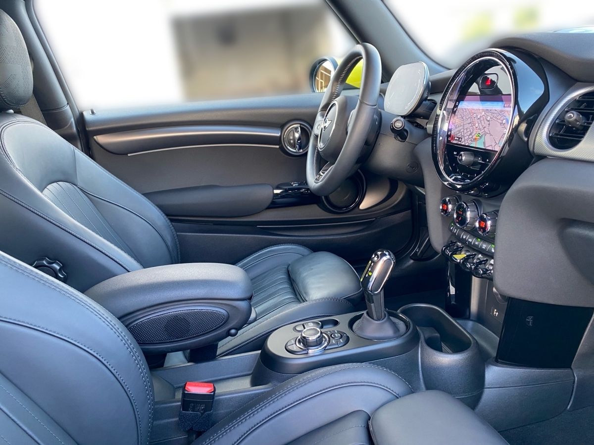MINI Cooper SE 3-Türer - Samsaru's Car Outlet