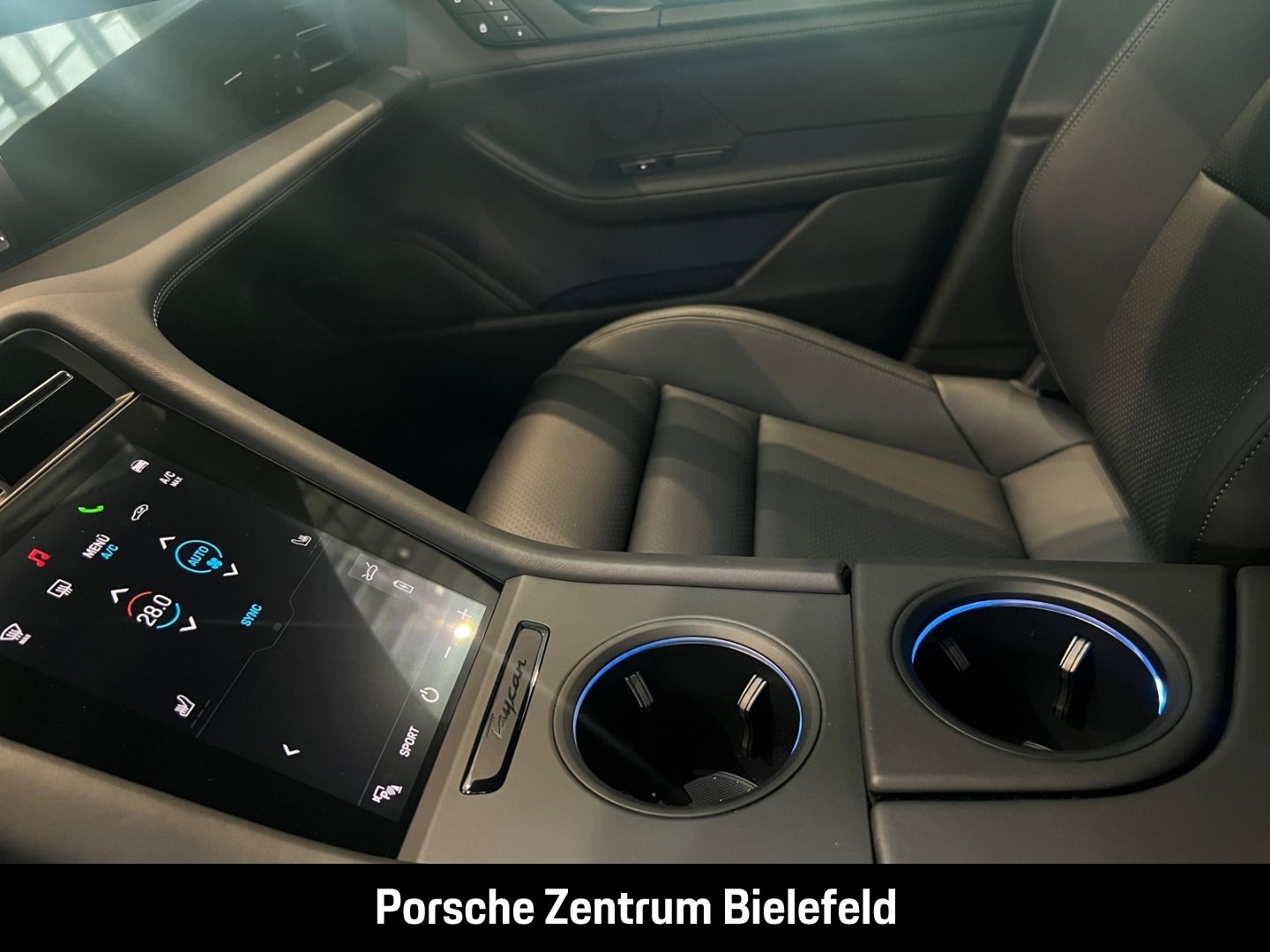 Porsche Taycan 4S Cross Turismo Panoramadach LED-Matrix