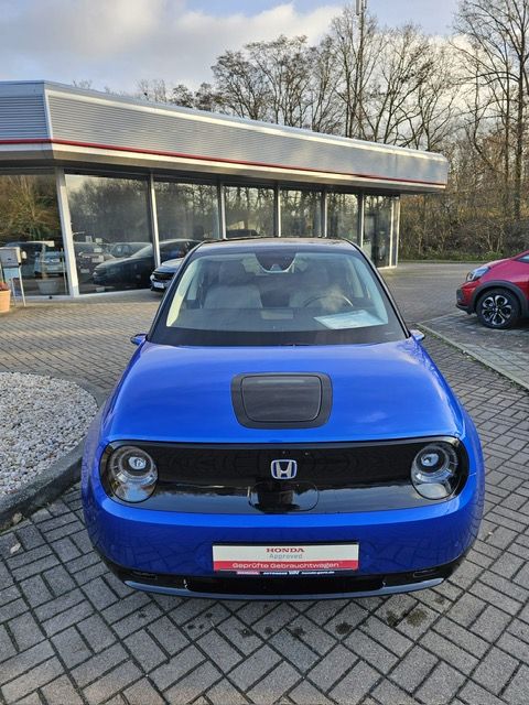 Honda e Advance-Paket