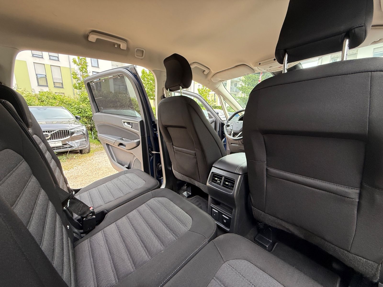 Ford S-Max 2.0 EcoBlue Aut 7-Sitz AHK Kamera ACC LED