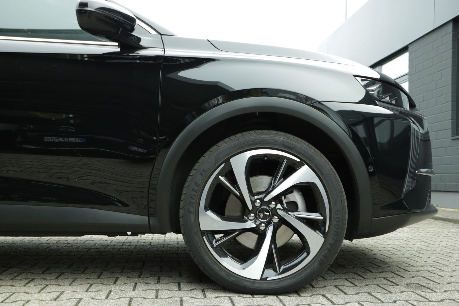 DS Automobiles DS7 Crossback 1.6 Hybrid 4x4 Navi/ Sitzh./ Focal