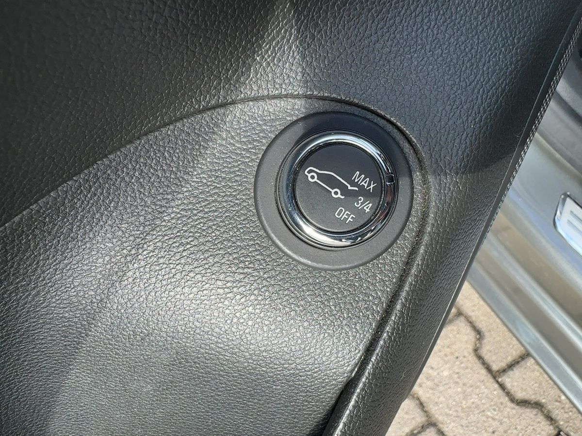 Opel Astra K 1.5 D Ultimate - Samsaru's Car Outlet