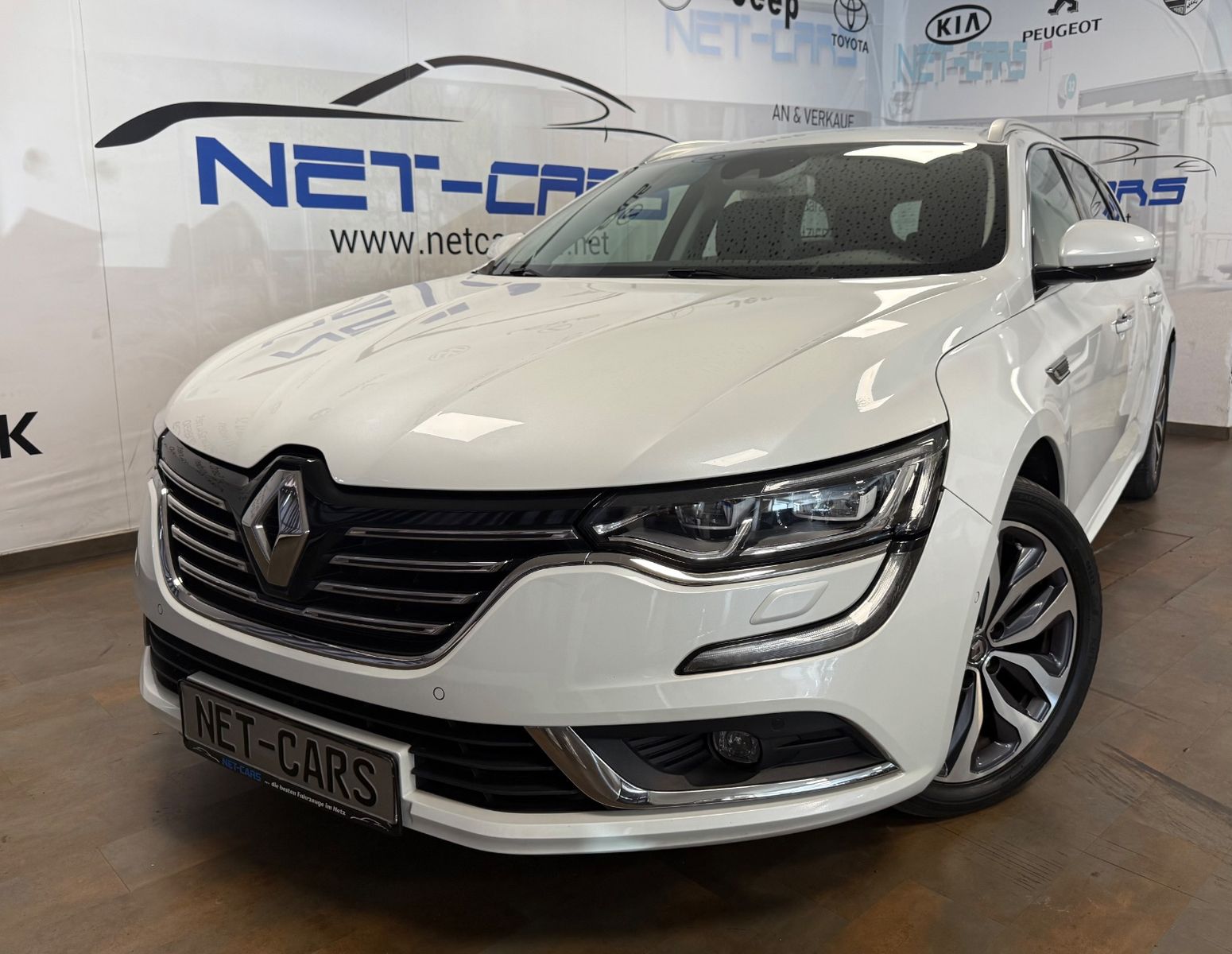 Renault Talisman TCe160 Intens - Samsaru's Car Outlet