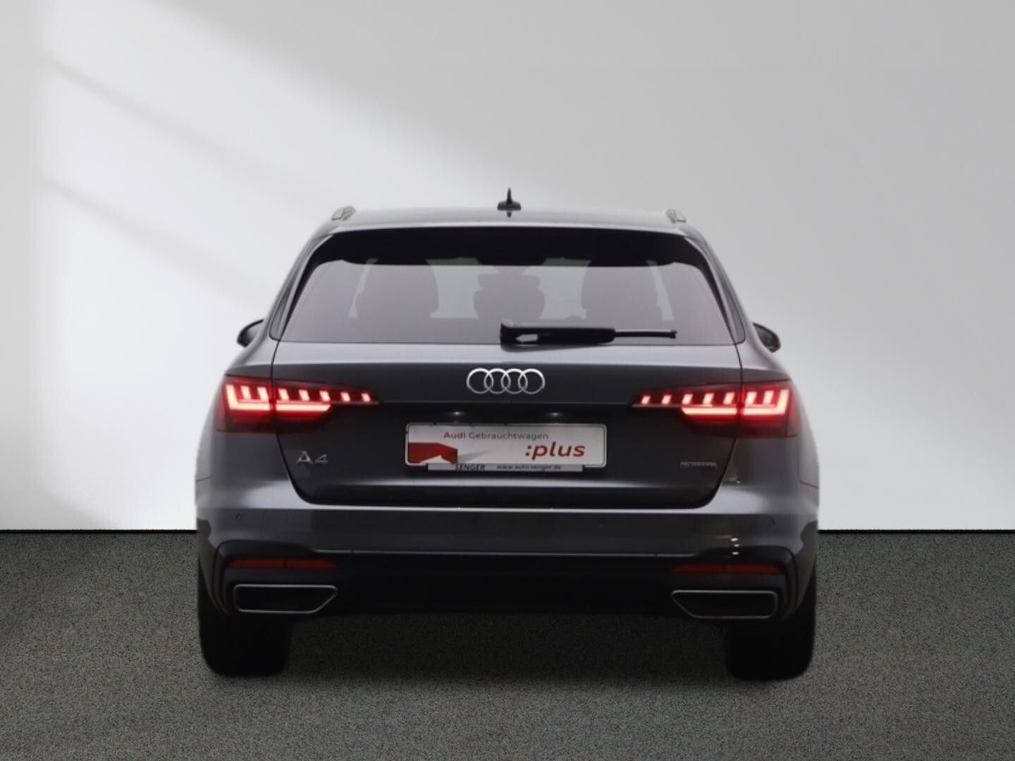 Audi A4 Avant 45 TFSI quattro S line - Samsaru's Car Outlet