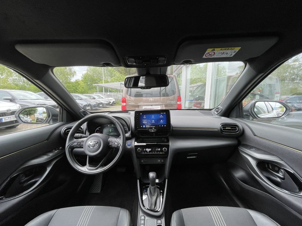 Toyota Yaris Cross Hybrid 1.5 Adventure*HUD*JBL*PDC*