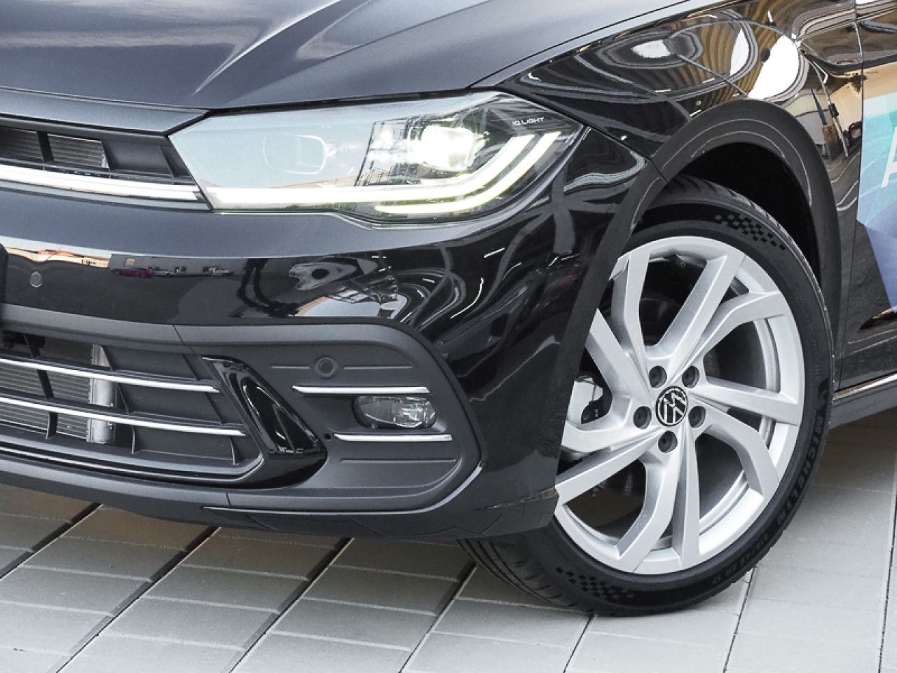 Volkswagen Polo 1.0 TSI DSG Style AHK, NAVI, ACC, PANORAMA