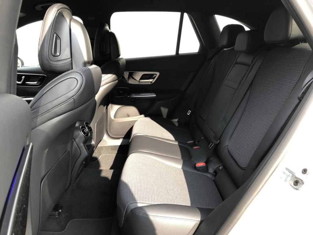 Mercedes-Benz GLC 200 4MATIC Avantgarde - Samsaru's Car Outlet