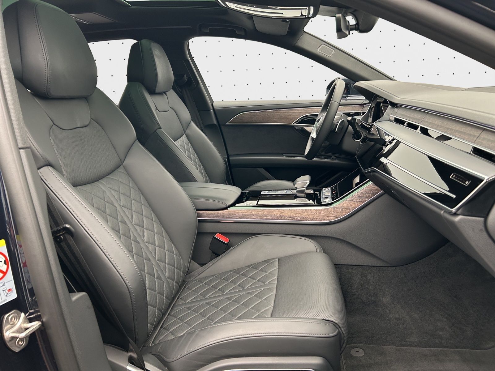 Audi A8 Lang 50 TDI qu - Samsaru's Car Outlet