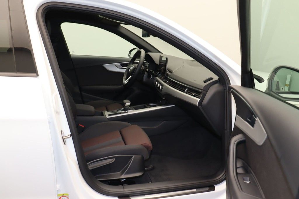 Audi A4 Avant 40 TFSI - Samsaru's Car Outlet