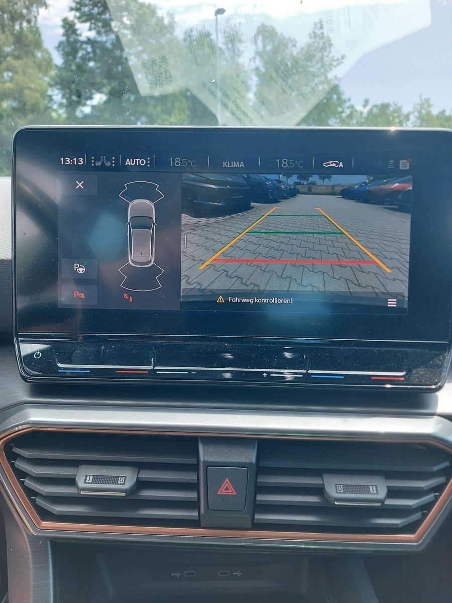 Cupra Leon 2.0 TSI VZ DSG - Samsaru's Car Outlet
