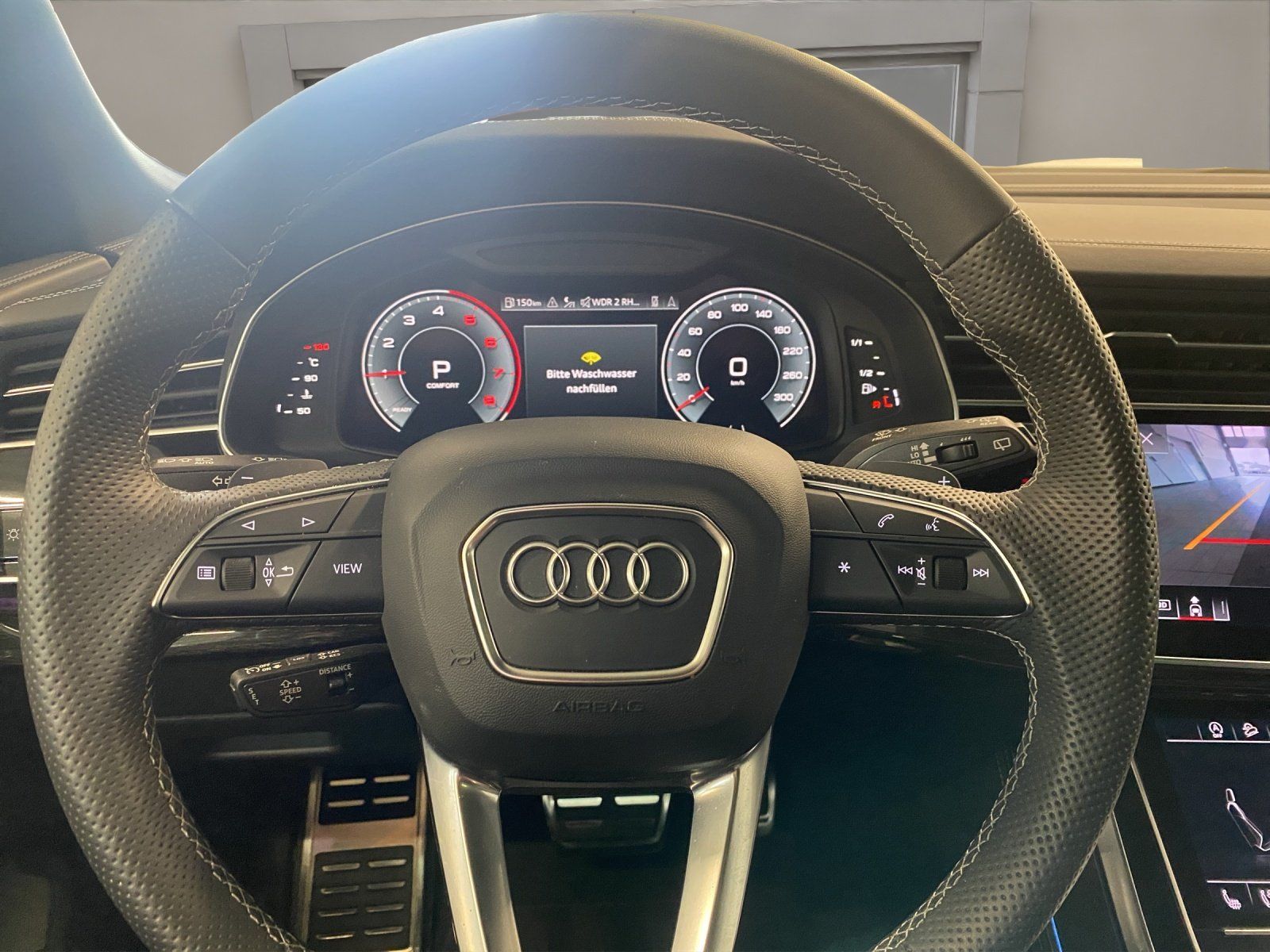 Audi Q8 55 3.0 TFSI quattro Pano S-line ACC AHK AUT