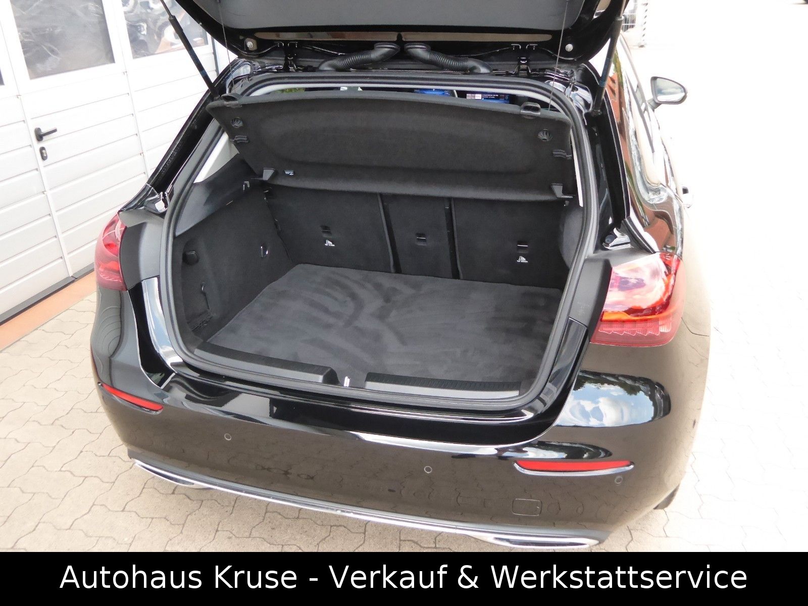 Mercedes-Benz A 200 PRO LINE - Samsaru's Car Outlet