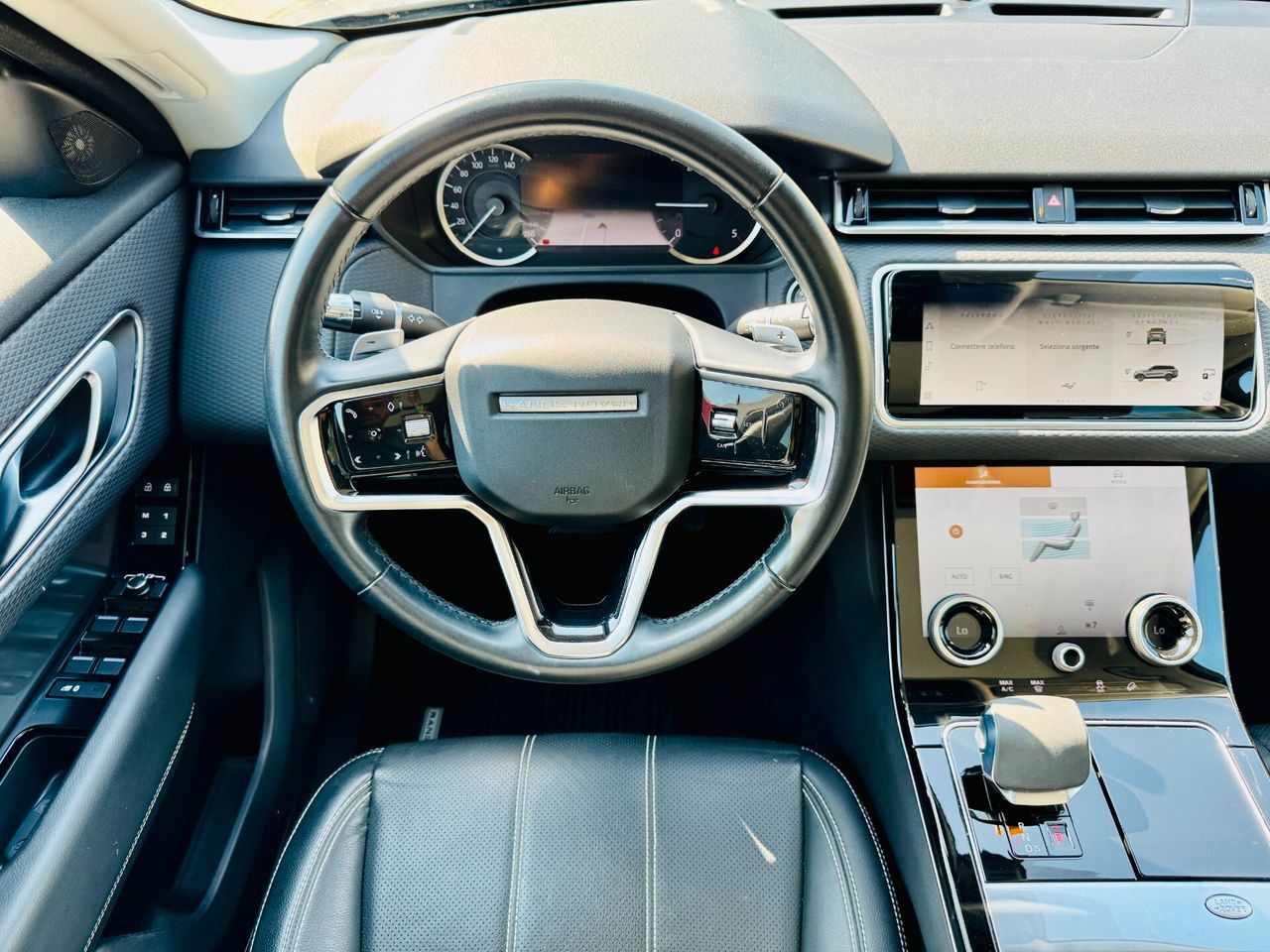 RANGE ROVER VELAR S 2.0D - Samsaru's Car Outlet