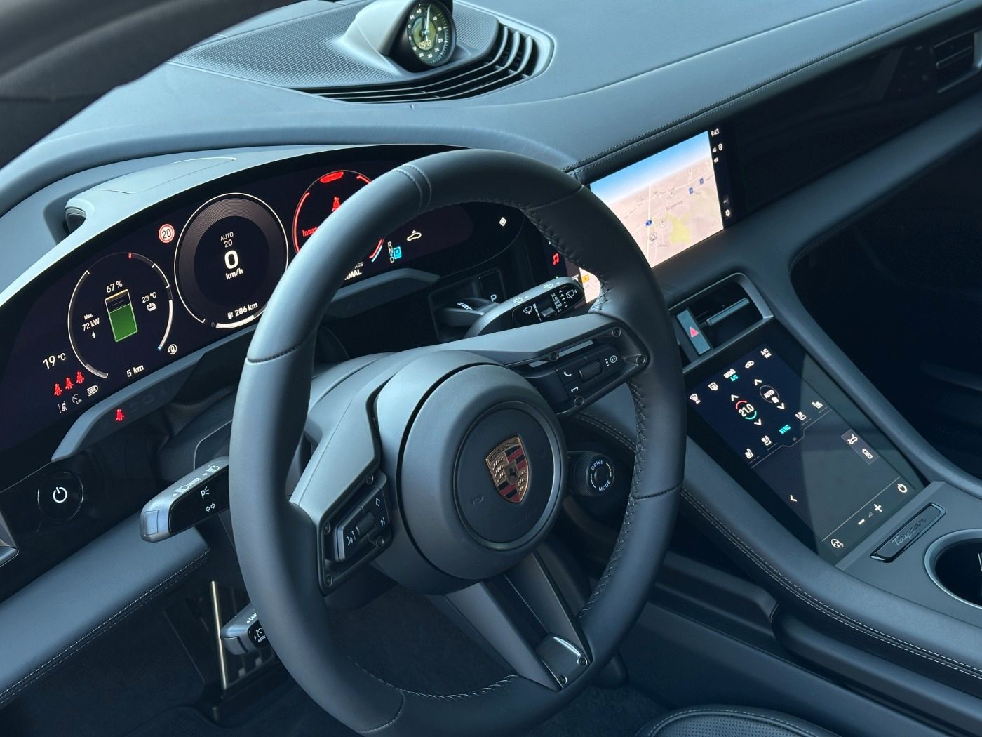 Porsche Taycan 4S Cross Turismo BOSE 360° Soft-Close