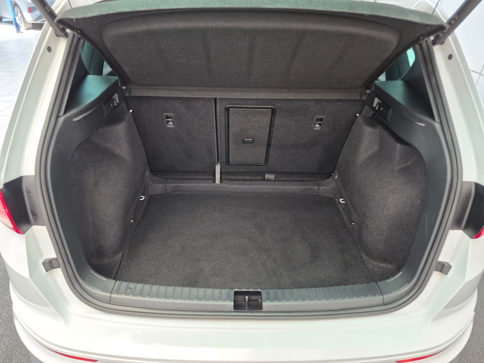 Seat Ateca FR 2.0 TDI DSG AHK Beats Kamera ACC SideA.