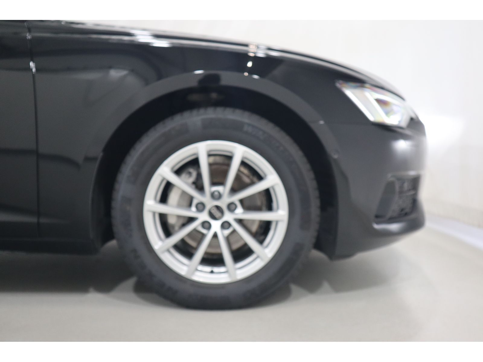 Audi A6 Avant 40 TDI advanced - Samsaru's Car Outlet