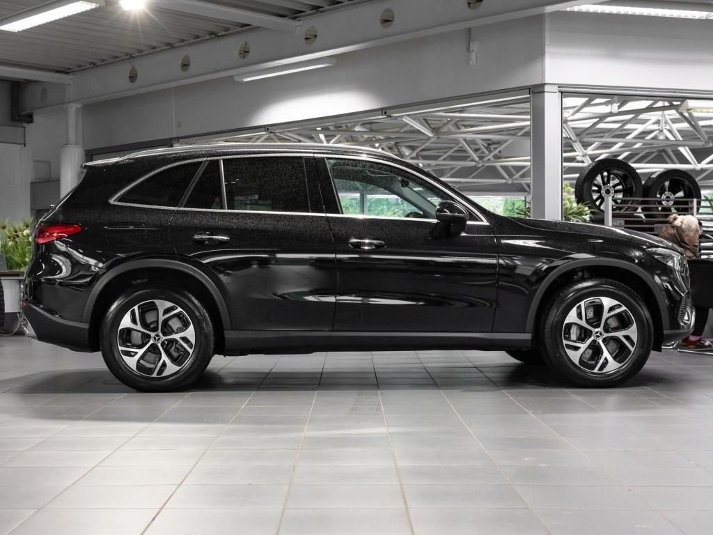 Mercedes-Benz GLC 300 de 4M , AVANTGARDE MEMO AHK DISTR KAMERA