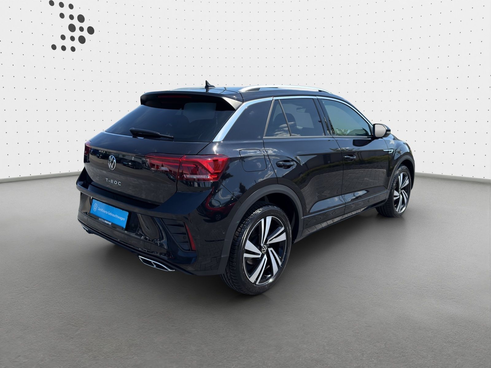 Volkswagen T-Roc 1.5 TSI DSG R-LINE - Samsaru's Car Outlet