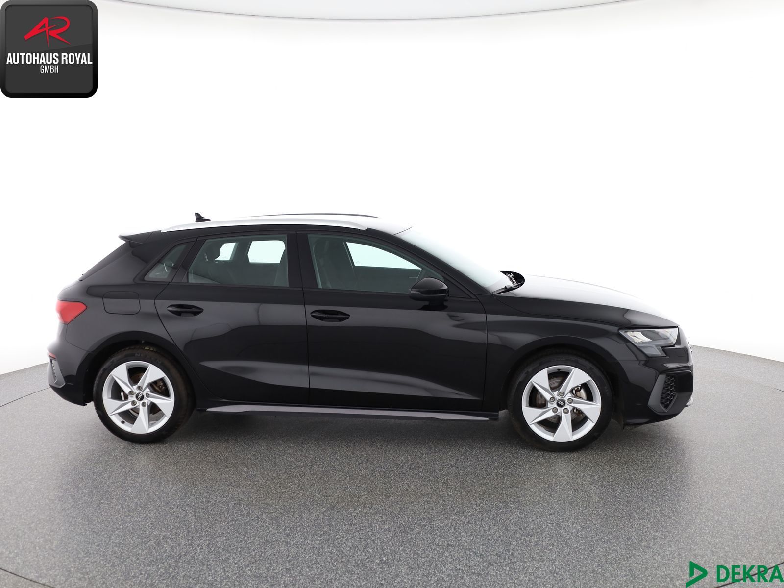 Audi A3 Sportback 30 TFSI S LINE CARPLAY,SPORTSITZE
