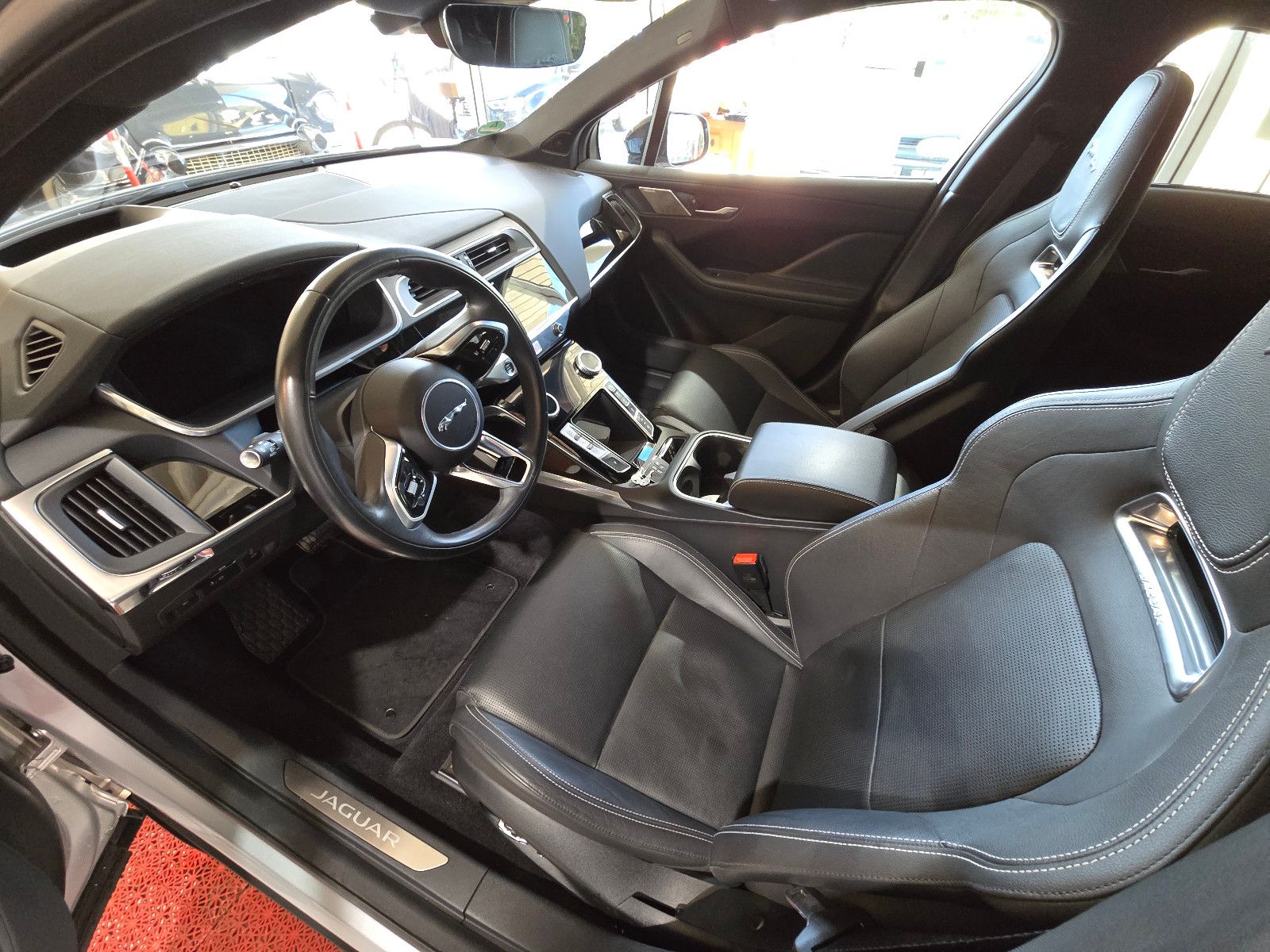 Jaguar I-PACE S+PERFORMANCE SITZ+HEAD UP+MATRIX+KEYLESS