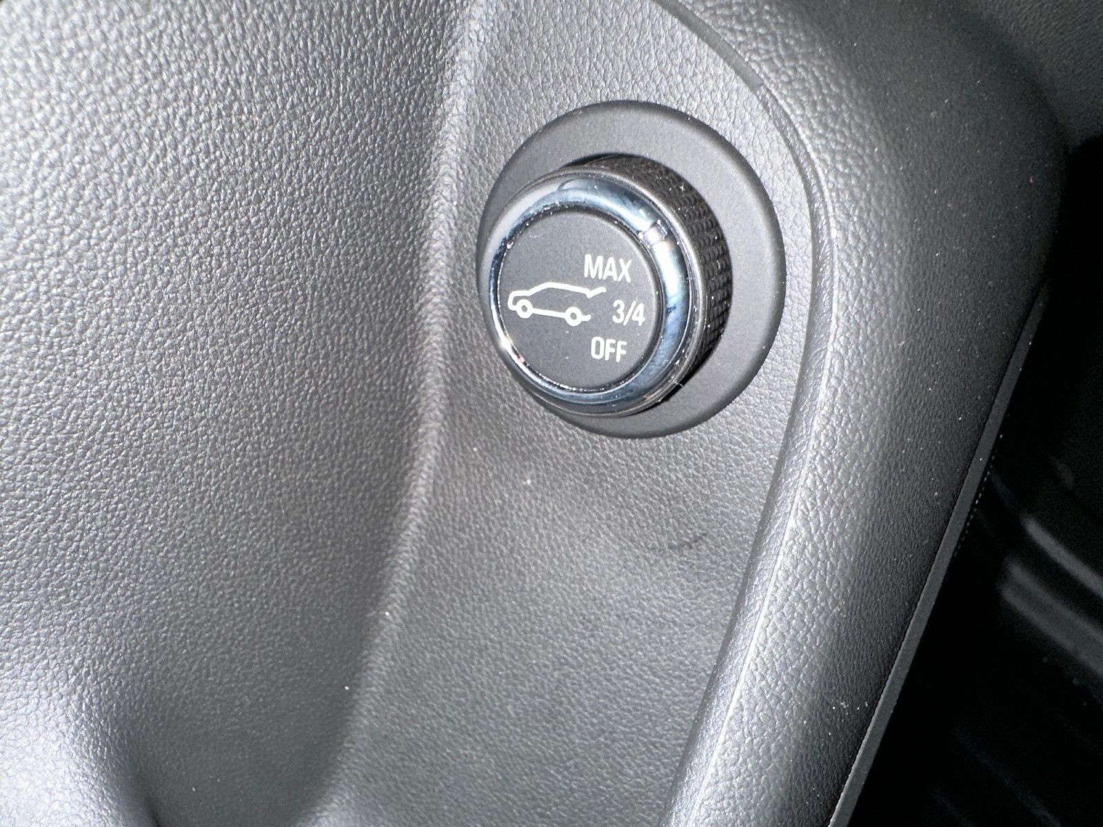 Opel Insignia B Sports Business - Samsaru's Car Outlet