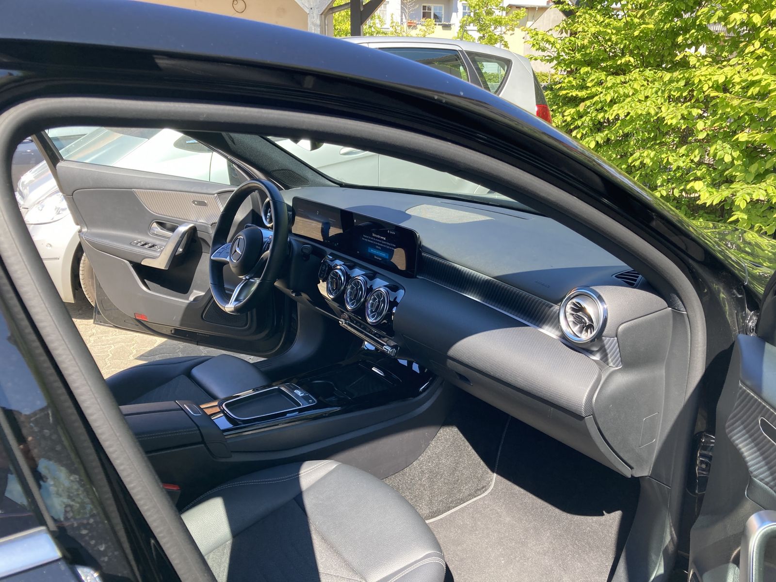 Mercedes-Benz A 200 Progressive - Samsaru's Car Outlet