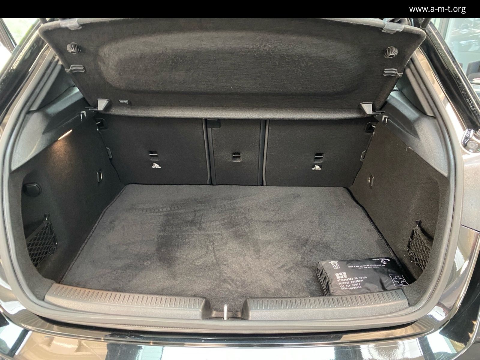 Mercedes-Benz A 200 Progressive Line - Samsaru's Car Outlet