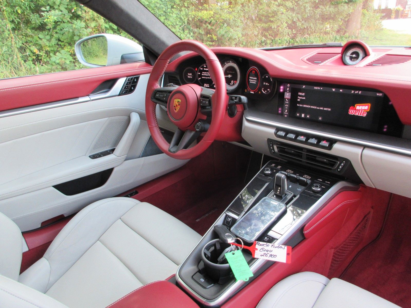 Porsche 992 Turbo S  Vollausstattung/Aero-Kit/SSD/Liftsy