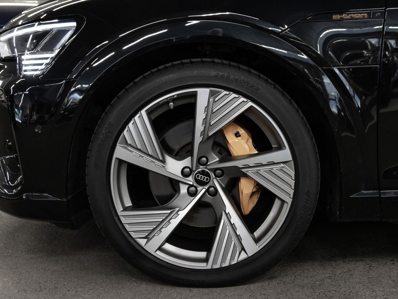 Audi e-tron Sportback 55 quattro S line AHK HUD Pano