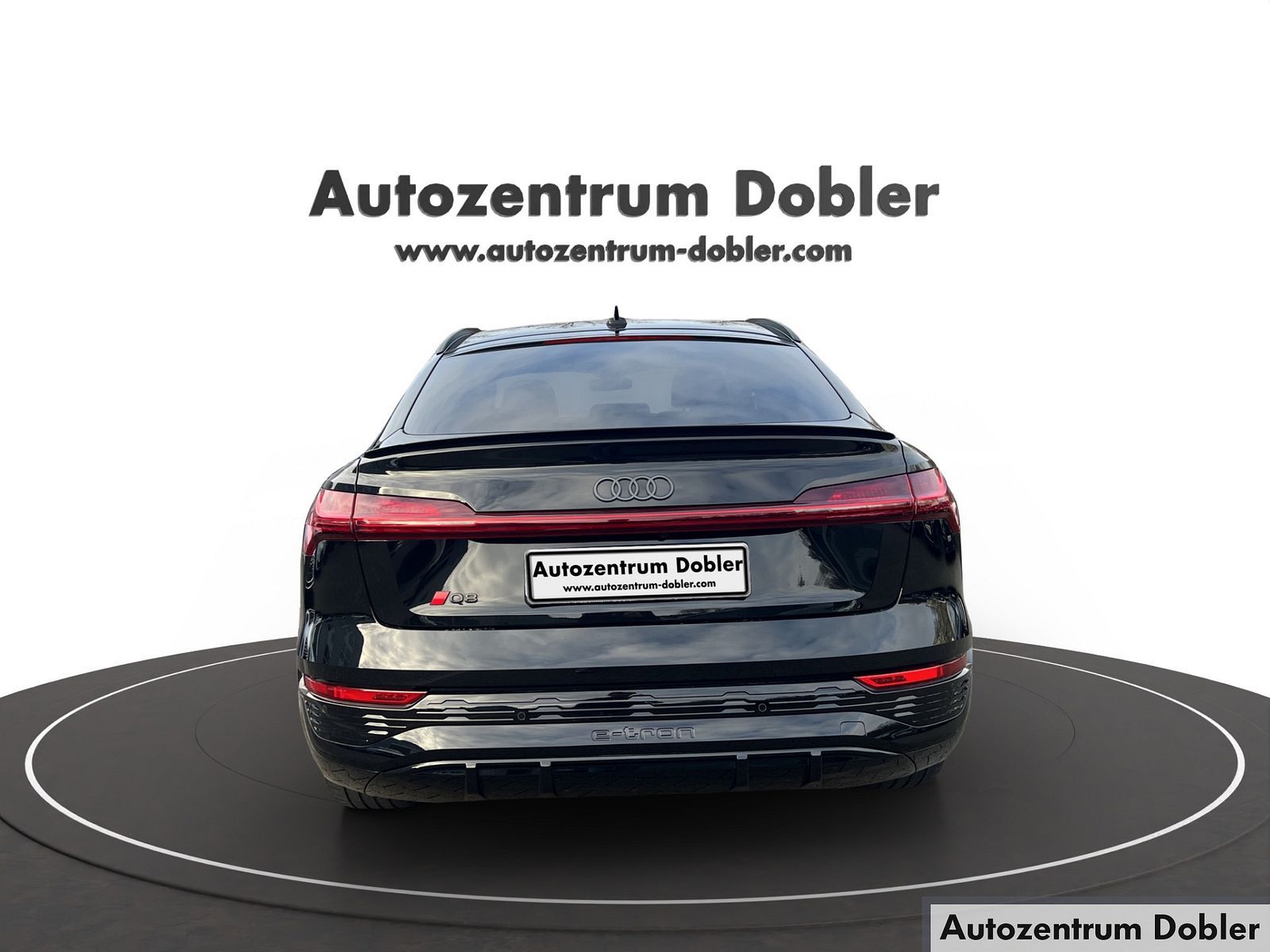 Audi Q8 Sportback e-tron S line 55 AHK Glasdach Navi