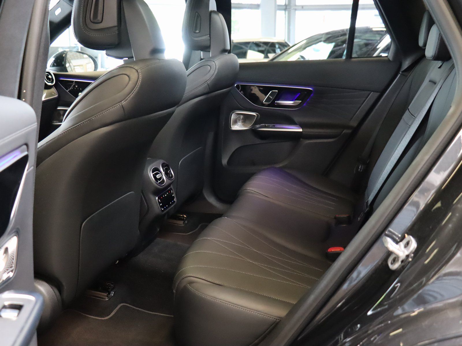 Mercedes-Benz GLC 300d 4M AMG PremiumPlus/AHK/Fahrassi/HAL/HUD