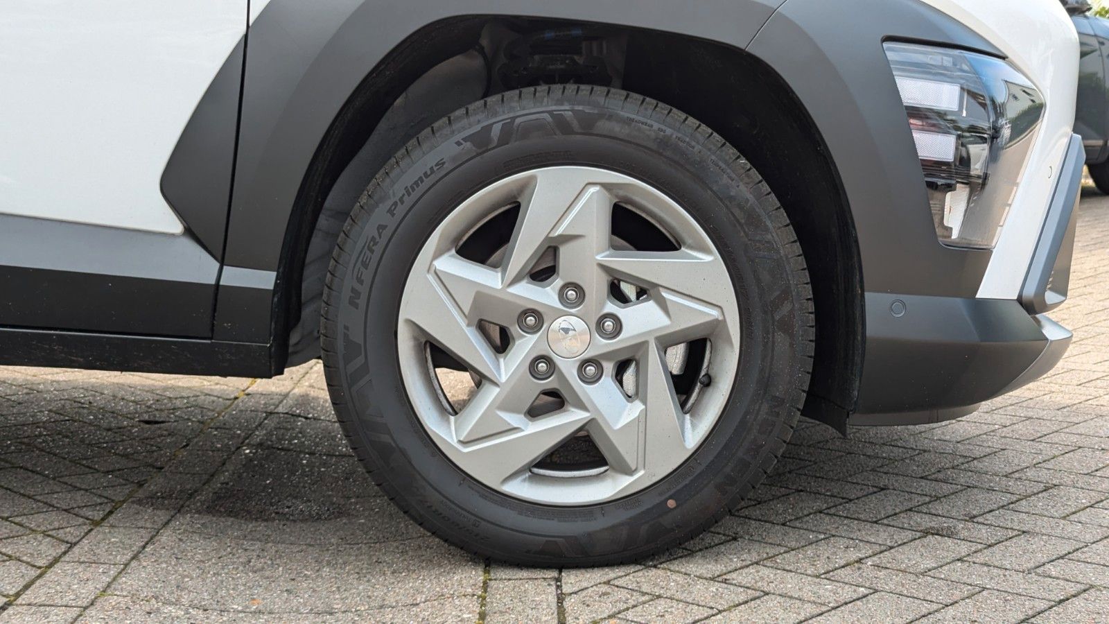 Hyundai KONA 1.0 T-GDi 120PS DCT Trend - Samsaru's Car Outlet
