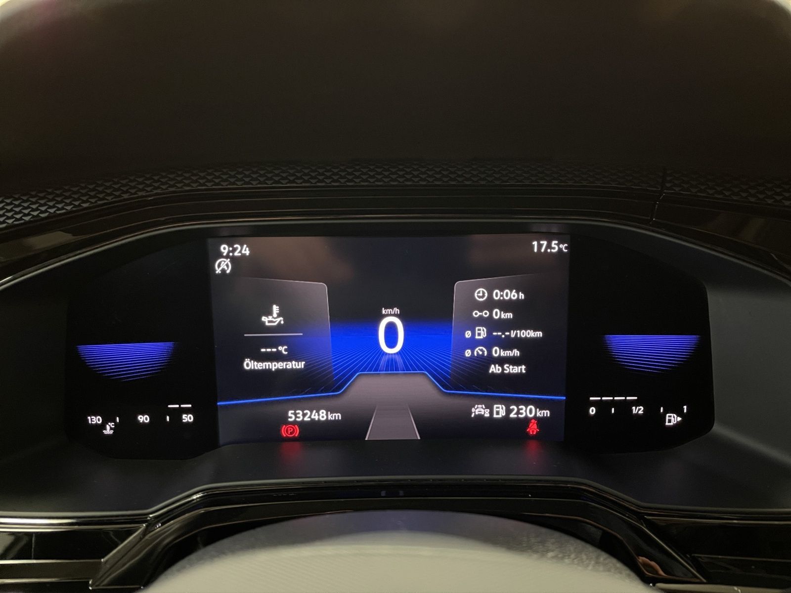Volkswagen Taigo 1.0 TSI Life - Samsaru's Car Outlet