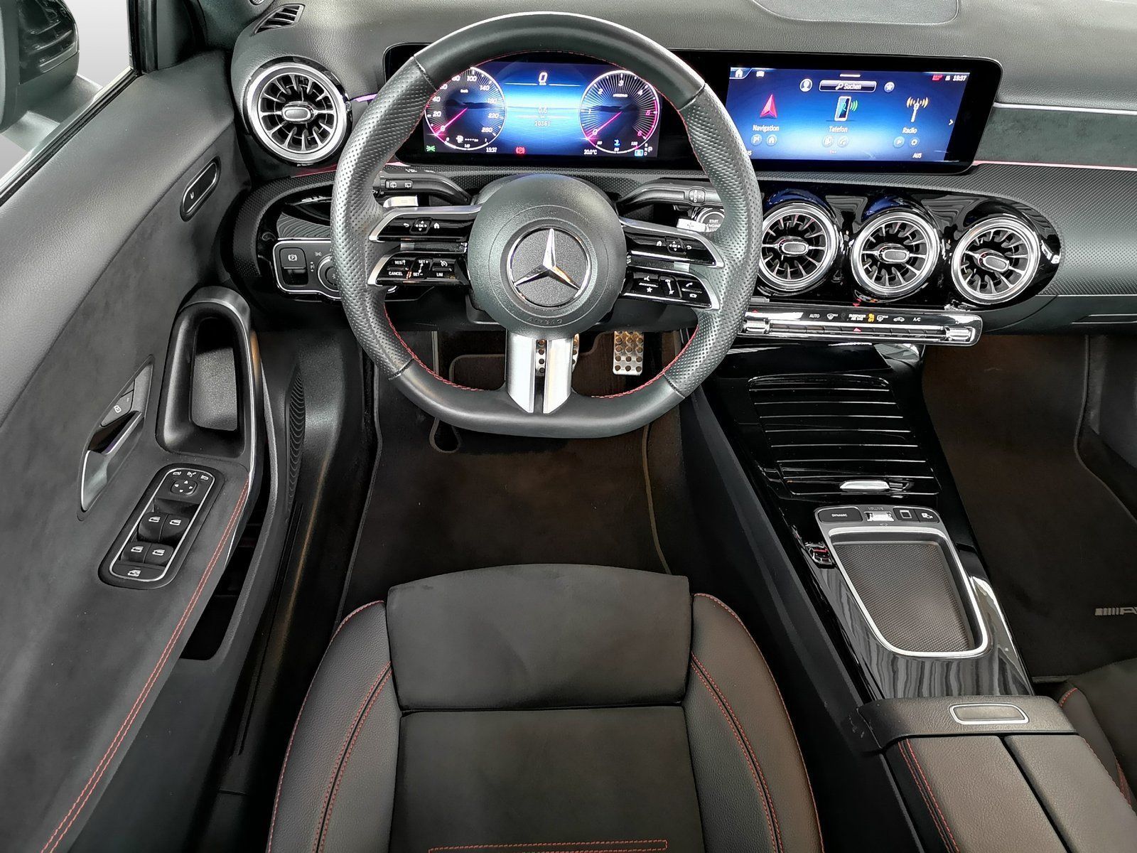 Mercedes-Benz A 200 d AMG ADVANCED PLUS - Samsaru's Car Outlet