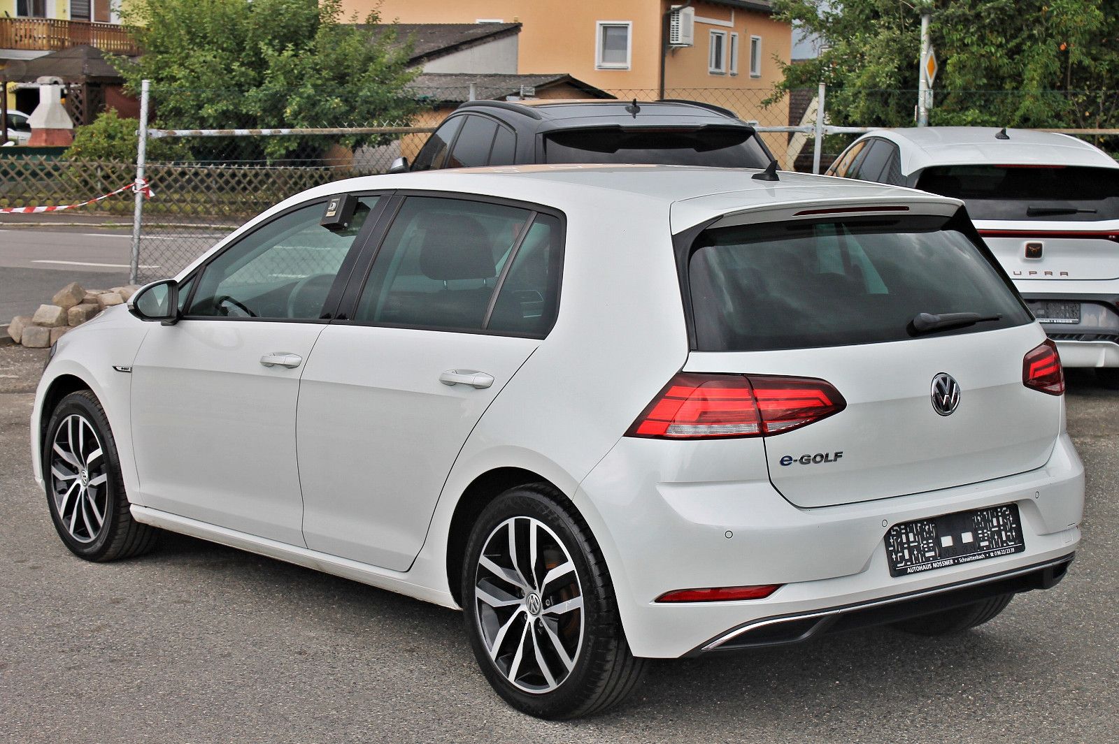 Volkswagen e-Golf 100KW - Samsaru's Car Outlet