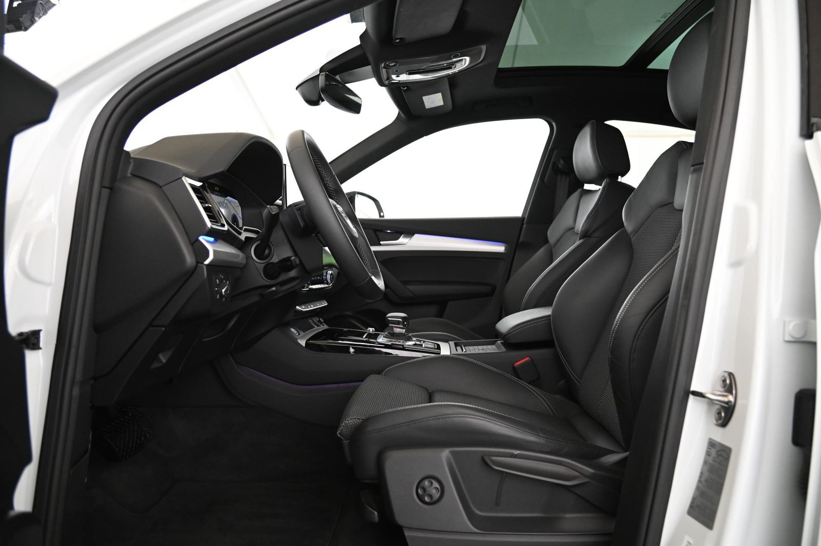 Audi Q5 Sportback 55 TFSIe qr. S-Line+ - Samsaru's Car Outlet
