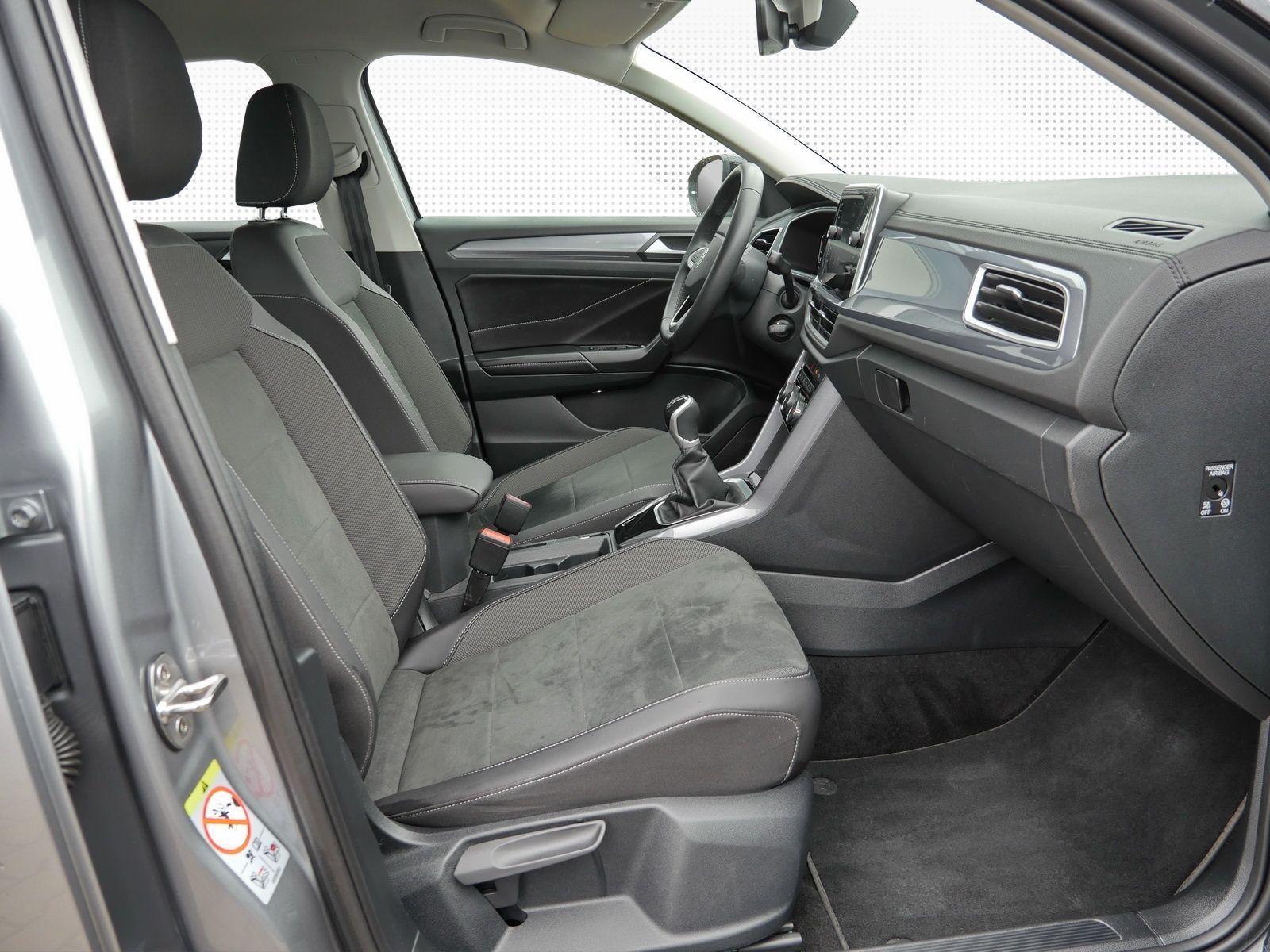 Volkswagen T-Roc Style 1.0 TSI - Samsaru's Car Outlet