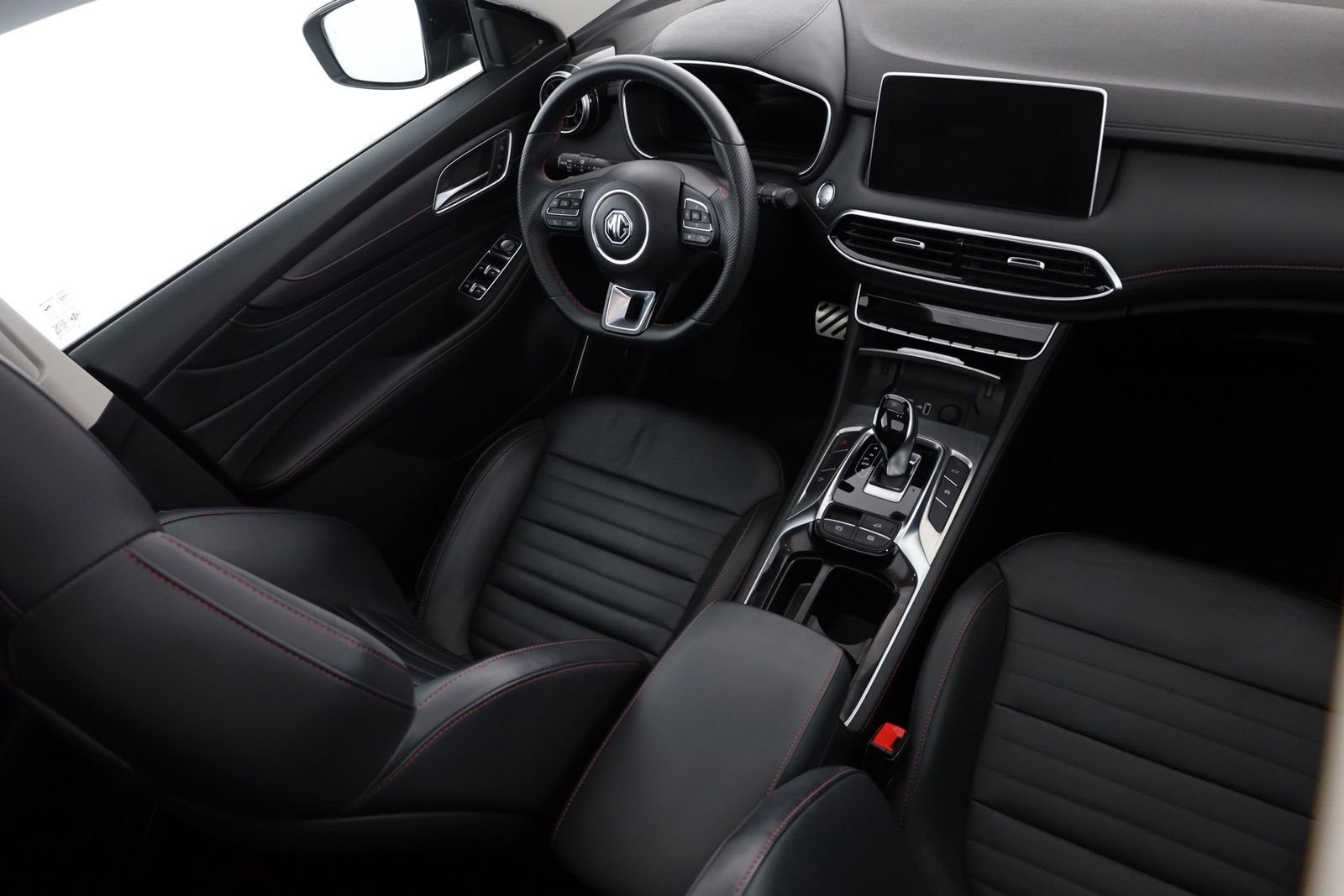 MG HS 1.5 T-GDI Luxury Aut. LED ACC Navi Pano
