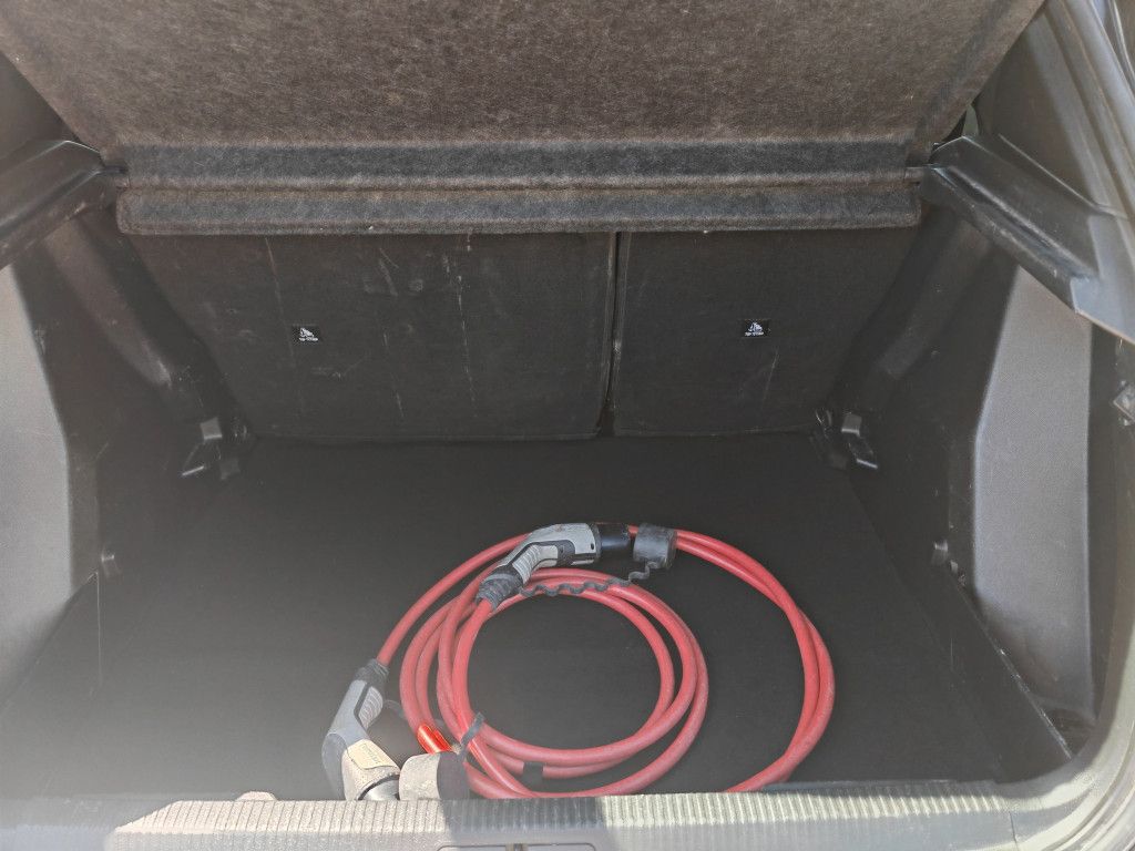 Peugeot 2008 e-2008 ELEKTRO - Samsaru's Car Outlet