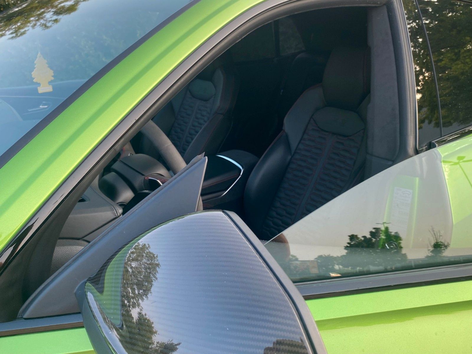 Audi RSQ8*23 Zoll*Top Ausstattung*Service 10.25 Neu