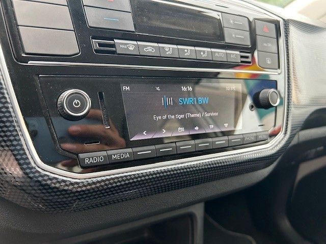 Volkswagen e-up! move up! - Samsaru's Car Outlet