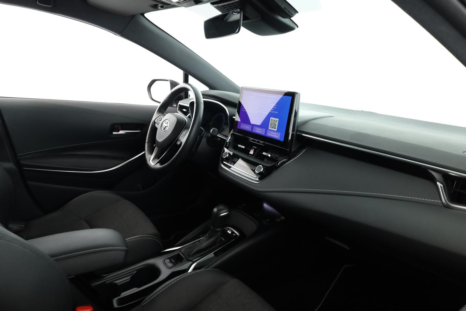 Toyota Corolla Touring Sports 2.0 CVT Team D Navi Kam