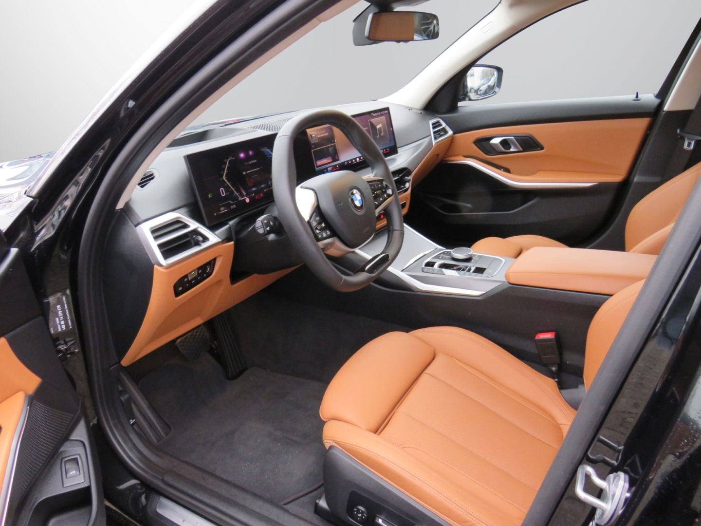 BMW 320 d Touring Park-Assistent Navi Digitales Cock