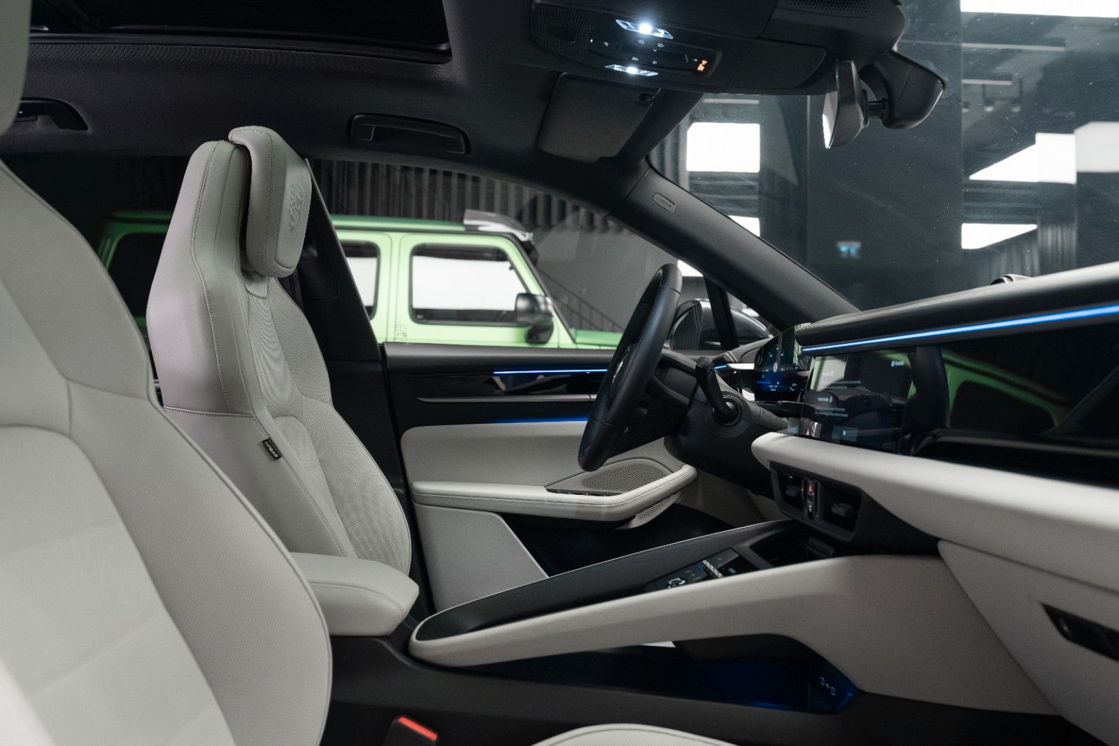 Porsche Macan Electric 4